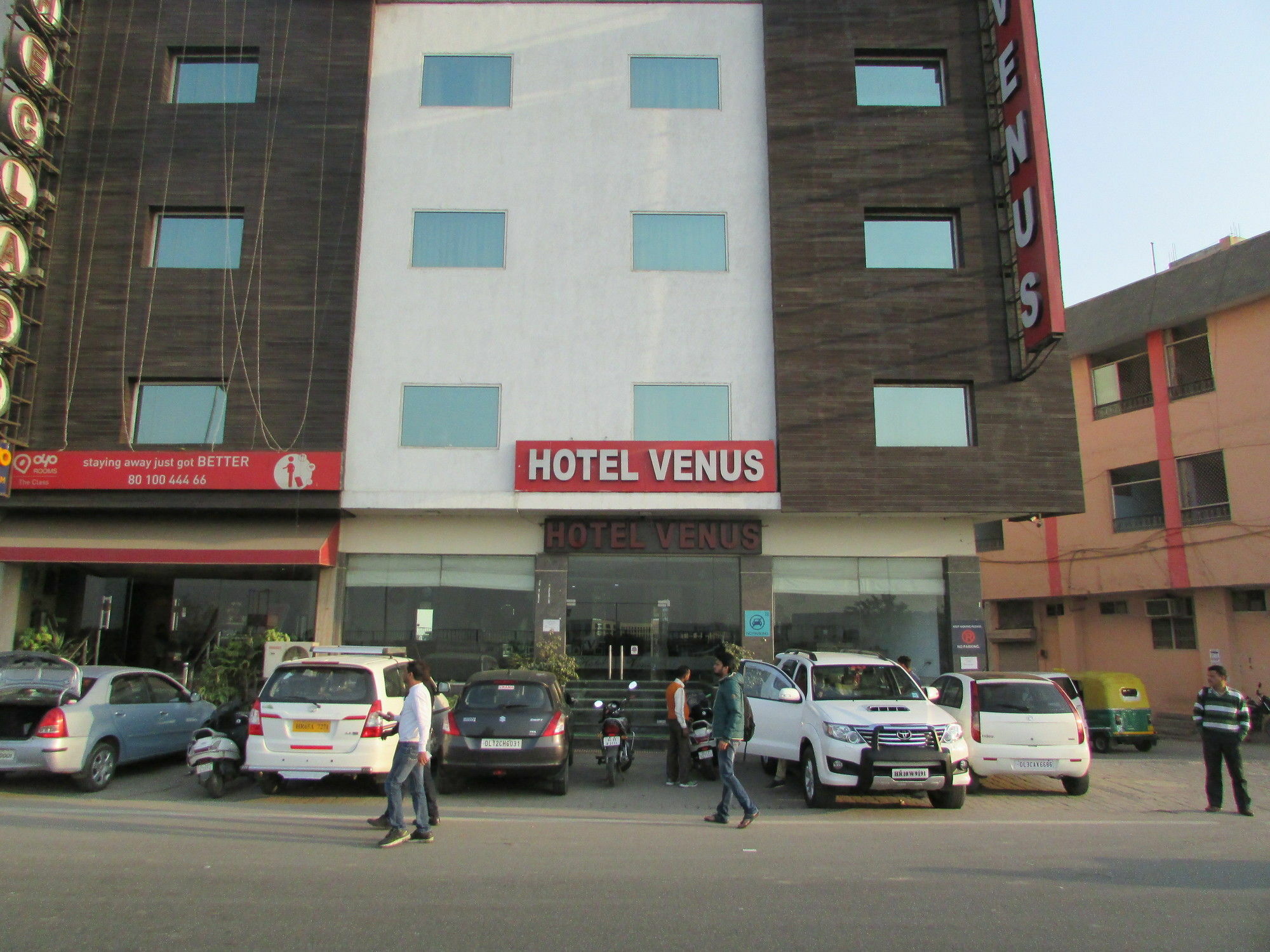 Hotel Smart Plaza Delhi Airport Nova Deli Exterior foto